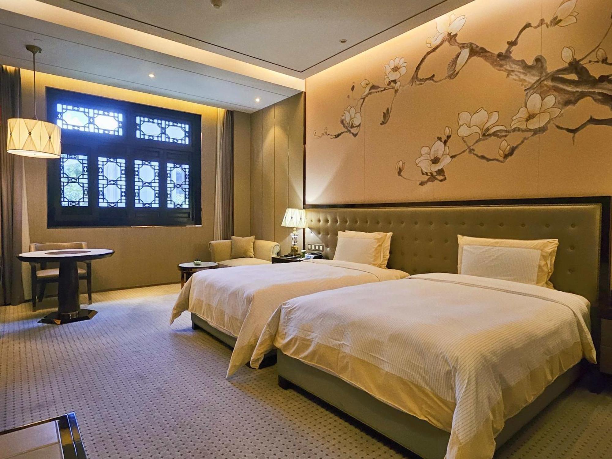 Royal Garden Shanghai-free Shuttle To And From & Pvg & Close Metro Line2 Easy To Sha New Expo Hotel Shanghai